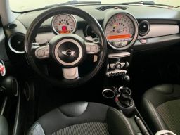 https://img.olx.com.br/thumbs256x256/87/871660050555279.jpg