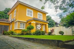 Título do anúncio: Casa com 8 dormitórios à venda, 321 m² por R$ 2.550.000,00 - Madalena - Recife/PE