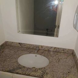 https://img.olx.com.br/thumbs256x256/87/873685565851200.jpg