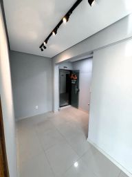 https://img.olx.com.br/thumbs256x256/87/873695902943979.jpg