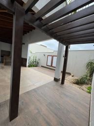 https://img.olx.com.br/thumbs256x256/87/875551885915756.jpg