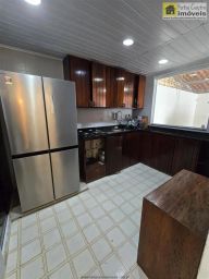 https://img.olx.com.br/thumbs256x256/87/875566764890466.jpg