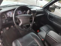 https://img.olx.com.br/thumbs256x256/87/875592269288012.jpg