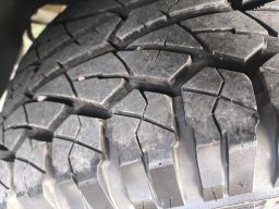 https://img.olx.com.br/thumbs256x256/87/875635559512036.jpg