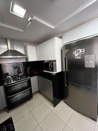 https://img.olx.com.br/thumbs256x256/87/876564042095192.jpg