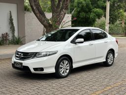 https://img.olx.com.br/thumbs256x256/87/876654449955871.jpg