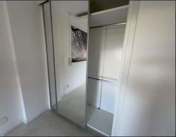 https://img.olx.com.br/thumbs256x256/87/877536281059111.jpg