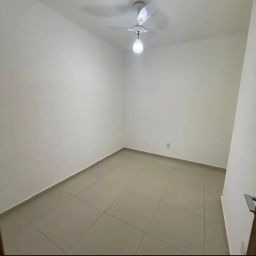 https://img.olx.com.br/thumbs256x256/87/877671058098520.jpg