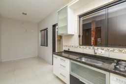 https://img.olx.com.br/thumbs256x256/87/878587400393324.jpg