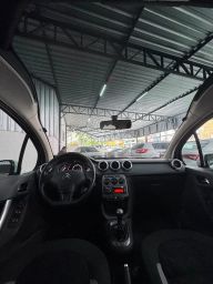 https://img.olx.com.br/thumbs256x256/87/878643783956819.jpg