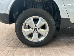 https://img.olx.com.br/thumbs256x256/87/878679669136415.jpg