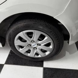 https://img.olx.com.br/thumbs256x256/87/878695183383610.jpg