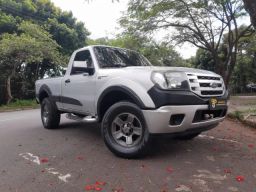 https://img.olx.com.br/thumbs256x256/87/879534626262230.jpg
