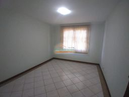https://img.olx.com.br/thumbs256x256/87/879542163216851.jpg