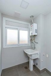 https://img.olx.com.br/thumbs256x256/88/880534761858902.jpg