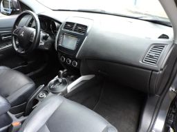 https://img.olx.com.br/thumbs256x256/88/880554617320675.jpg
