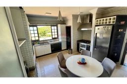 https://img.olx.com.br/thumbs256x256/88/880583284877360.jpg