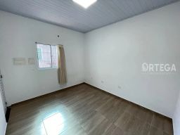 https://img.olx.com.br/thumbs256x256/88/880584649383362.jpg