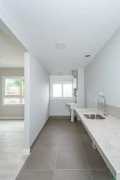 https://img.olx.com.br/thumbs256x256/88/881506043023914.jpg