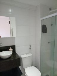 https://img.olx.com.br/thumbs256x256/88/881526756714387.jpg