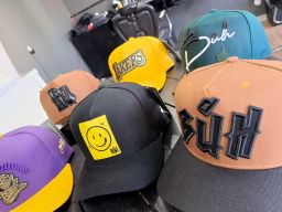 https://img.olx.com.br/thumbs256x256/88/881538741456507.jpg
