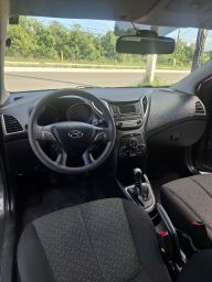 https://img.olx.com.br/thumbs256x256/88/881566647330930.jpg