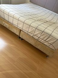 https://img.olx.com.br/thumbs256x256/88/881592760573257.jpg