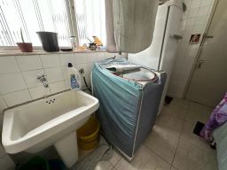 https://img.olx.com.br/thumbs256x256/88/882532526031525.jpg