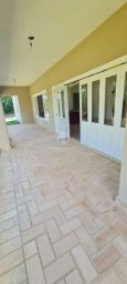 https://img.olx.com.br/thumbs256x256/88/882585764469526.jpg