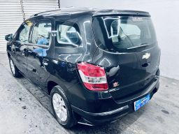 https://img.olx.com.br/thumbs256x256/88/882608319938176.jpg