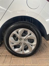 https://img.olx.com.br/thumbs256x256/88/882650062833181.jpg