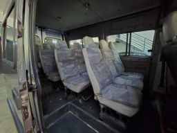 https://img.olx.com.br/thumbs256x256/88/882695778226464.jpg