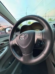 https://img.olx.com.br/thumbs256x256/88/882698204299498.jpg