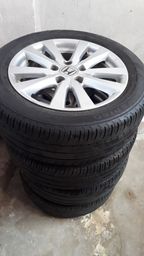Título do anúncio: Rodas do Honda civic originais com pneus conservados 