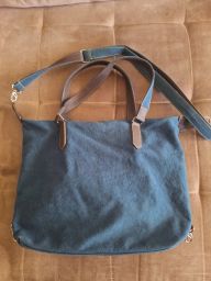 https://img.olx.com.br/thumbs256x256/88/883506508584124.jpg