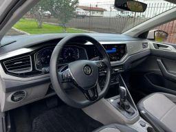 https://img.olx.com.br/thumbs256x256/88/883523011112666.jpg