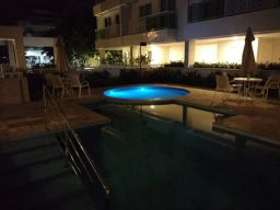 https://img.olx.com.br/thumbs256x256/88/883536153396389.jpg
