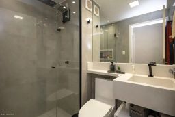 https://img.olx.com.br/thumbs256x256/88/883550281611852.jpg