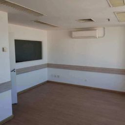 https://img.olx.com.br/thumbs256x256/88/883625680357679.jpg