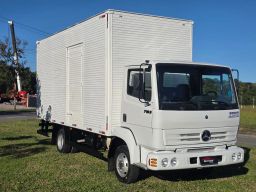 https://img.olx.com.br/thumbs256x256/88/883684059489831.jpg