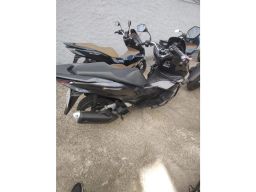 https://img.olx.com.br/thumbs256x256/88/884502630826131.jpg