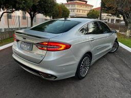https://img.olx.com.br/thumbs256x256/88/884505649450118.jpg