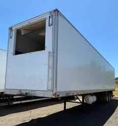 https://img.olx.com.br/thumbs256x256/88/884528647857919.jpg