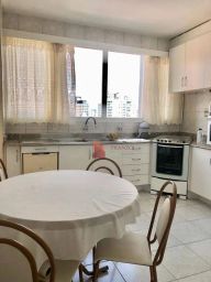 https://img.olx.com.br/thumbs256x256/88/884561645757399.jpg