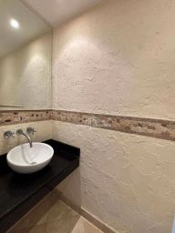 https://img.olx.com.br/thumbs256x256/88/884576518535511.jpg