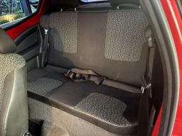 https://img.olx.com.br/thumbs256x256/88/885533288283791.jpg