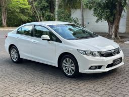 https://img.olx.com.br/thumbs256x256/88/885629446809066.jpg