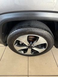 https://img.olx.com.br/thumbs256x256/88/886678253780529.jpg
