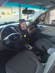 https://img.olx.com.br/thumbs256x256/88/886688667965706.jpg