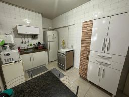 https://img.olx.com.br/thumbs256x256/88/887520645880442.jpg